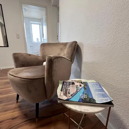 In Gepflegter Mit Parkplatz - 2 Homestay